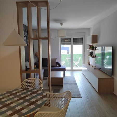Ub Lovely One Bedroom Apartment מראה חיצוני תמונה